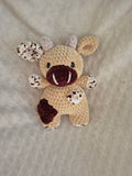 Vache d’Aubrac beige au crochet