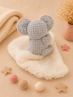 Doudou koala de dos avec lange double face tout doux laine chenille et lange minky