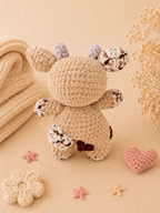 Peluche vache au crochet faite main artisanale vue de côté